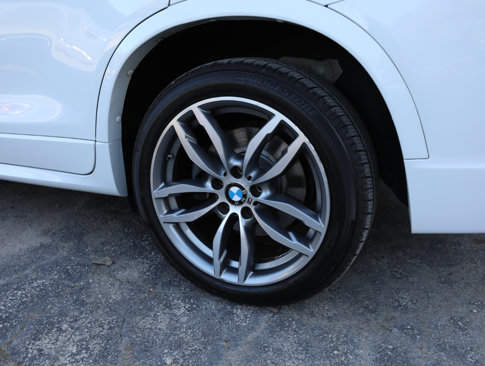 Used 2017 BMW X3 xDrive28i image 10