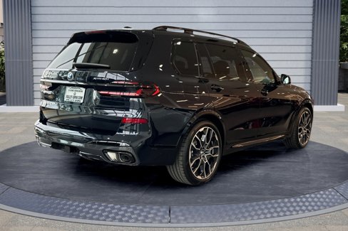 New 2026 BMW X7 xDrive40i w/ M Sport Package image 4