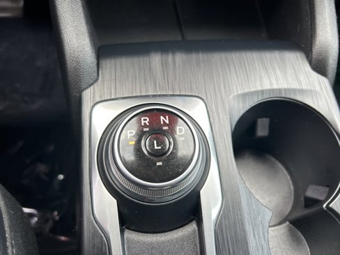 Used 2022 Ford Escape Titanium image 18
