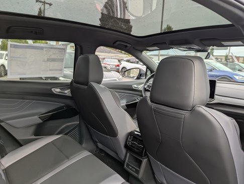 New 2025 Volkswagen ID.4 Pro S image 33