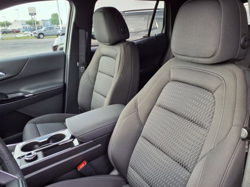 New 2026 Chevrolet Equinox LT image 12