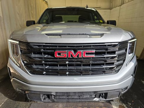 New 2026 GMC Sierra 1500 Elevation image 3
