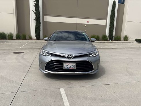 Used 2016 Toyota Avalon Touring image 8