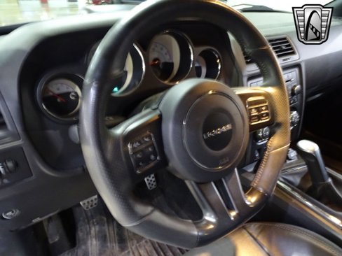 Used 2014 Dodge Challenger R/T image 20