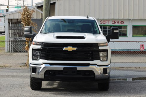 Used 2024 Chevrolet Silverado 2500 W/T w/ WT Convenience Package image 2