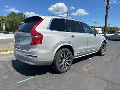 Certified 2025 Volvo XC90 B5 Plus image 3