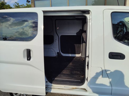 Used 2018 Nissan NV200 SV image 18