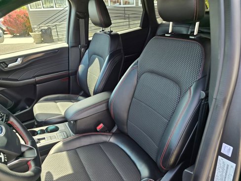 Used 2024 Ford Escape ST-Line image 23