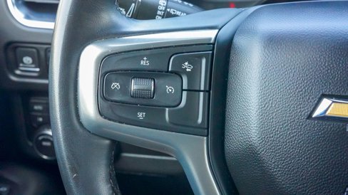 Used 2023 Chevrolet Suburban LT image 36