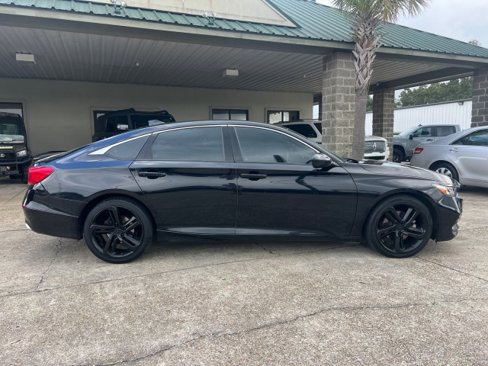Used 2019 Honda Accord Sport image 4