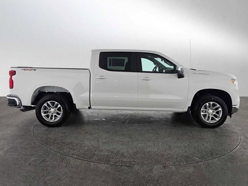 New 2026 Chevrolet Silverado 1500 LT image 2