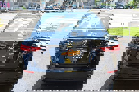 Used 2023 Nissan Sentra SV w/ SV Premium Package image 21