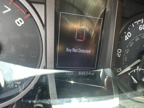 Used 2018 Toyota Tacoma SR5 image 17