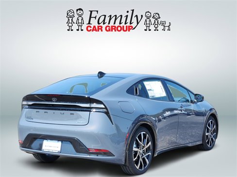 New 2026 Toyota Prius Plug-In Hybrid image 4