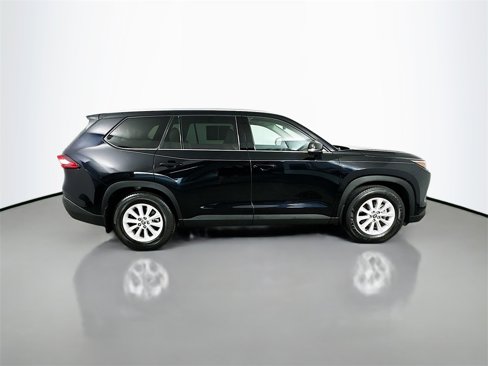 Used 2024 Toyota Grand Highlander XLE image 7