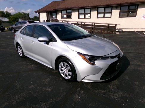 Used 2023 Toyota Corolla LE image 1