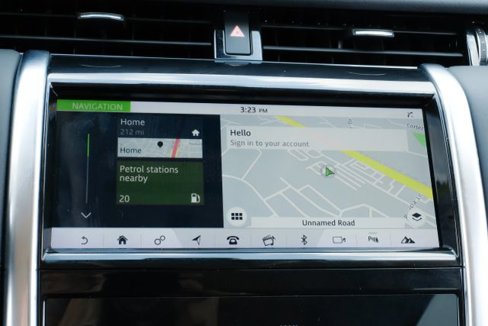 Used 2020 Land Rover Discovery Sport SE image 26