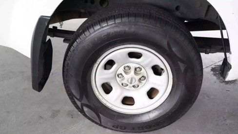 Used 2018 Nissan Frontier S image 20