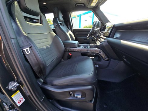 New 2025 Land Rover Defender 110 image 11