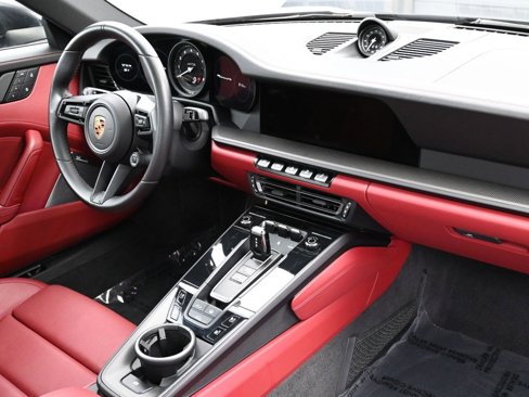 Certified 2024 Porsche 911 Carrera GTS image 23