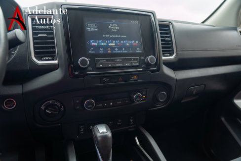 Used 2024 Nissan Frontier SV w/ SV Convenience Package image 9