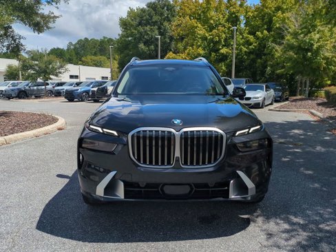 Used 2025 BMW X7 xDrive40i image 9