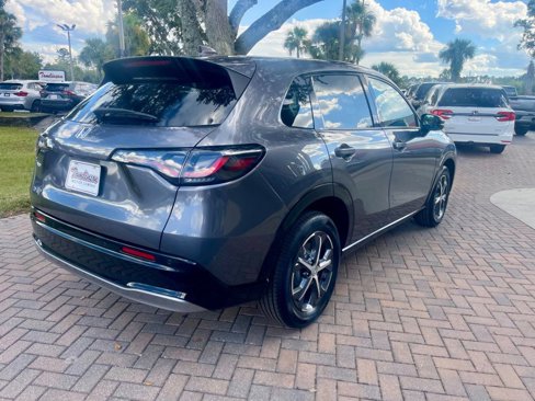 Used 2025 Honda HR-V EX-L image 6