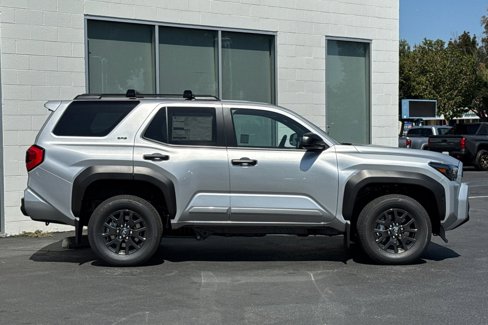 New 2025 Toyota 4Runner SR5 image 9
