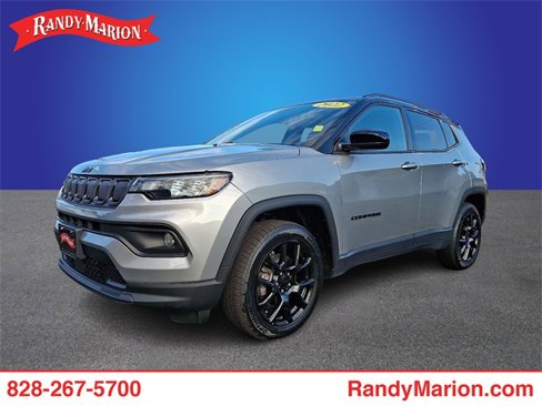 Used 2022 Jeep Compass Altitude w/ Sun and Sound Group image 1