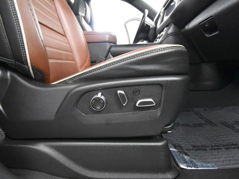 Used 2023 GMC Yukon Denali Ultimate image 59