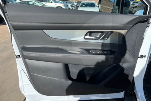 New 2025 Nissan Murano SL image 14