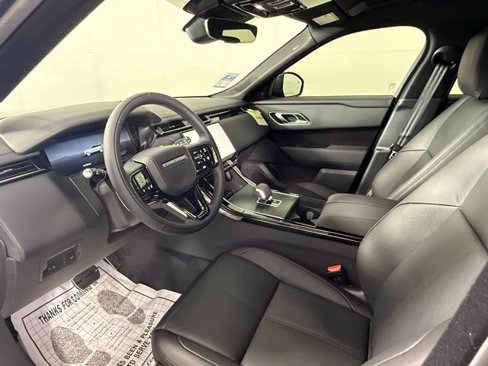 New 2026 Land Rover Range Rover Velar Dynamic SE image 13