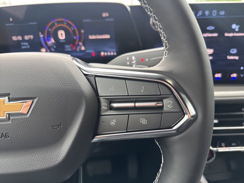 New 2025 Chevrolet Traverse LT image 33