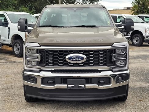 New 2026 Ford F350 Lariat image 2