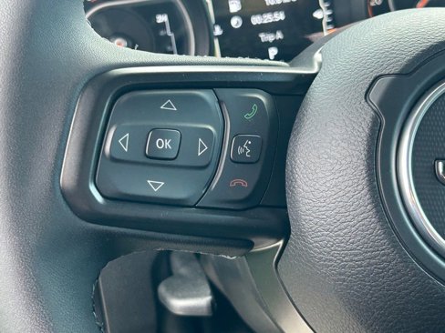New 2025 Jeep Wrangler Unlimited Rubicon image 41