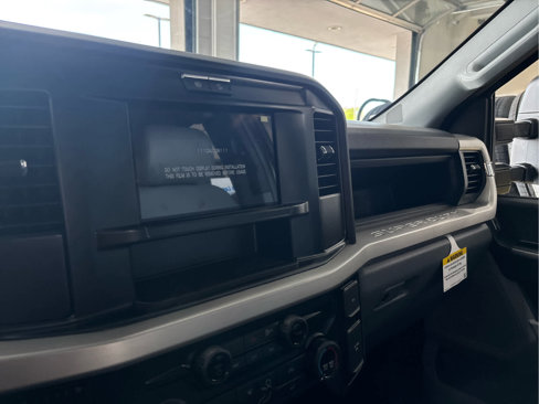 New 2025 Ford F250 XL w/ XL Off-Road Package image 13