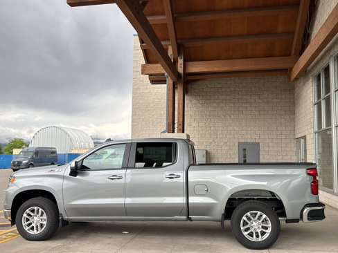 New 2026 Chevrolet Silverado 1500 LT w/ Z71 Off-Road Package image 2