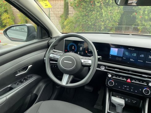 Used 2025 Hyundai Tucson SEL image 35