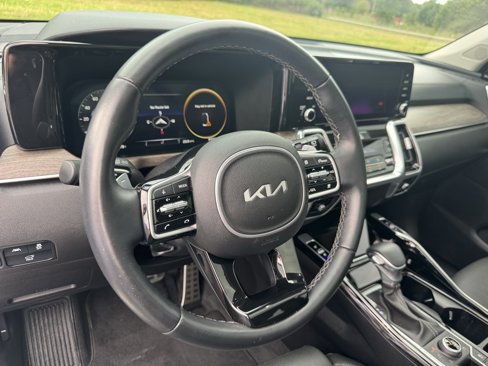 Used 2022 Kia Sorento SX Prestige image 36