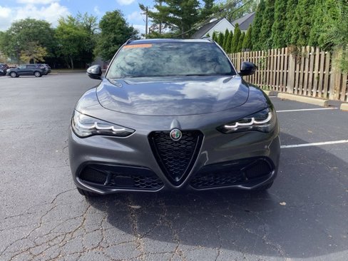 New 2025 Alfa Romeo Stelvio Sprint image 8