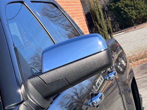 Used 2018 Chevrolet Silverado 1500 LT w/ All Star Edition image 19