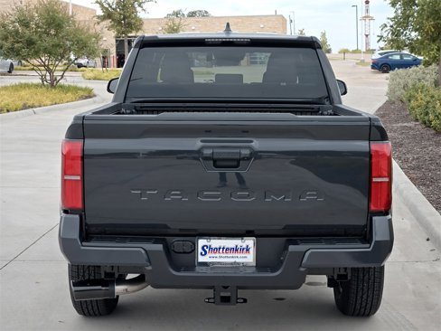 Used 2025 Toyota Tacoma SR5 image 5