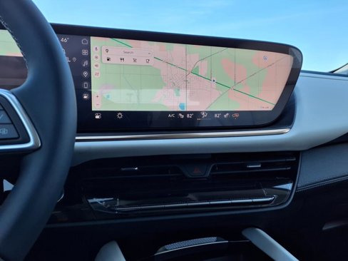 New 2025 Buick Envision Avenir image 18