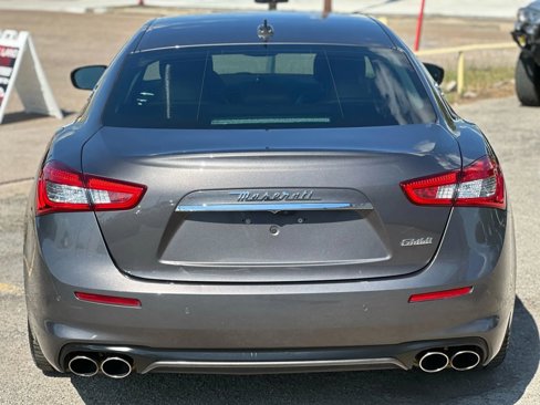 Used 2018 Maserati Ghibli GranLusso image 5