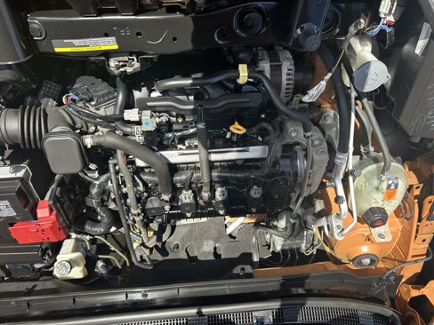Used 2019 Nissan Kicks SR image 14