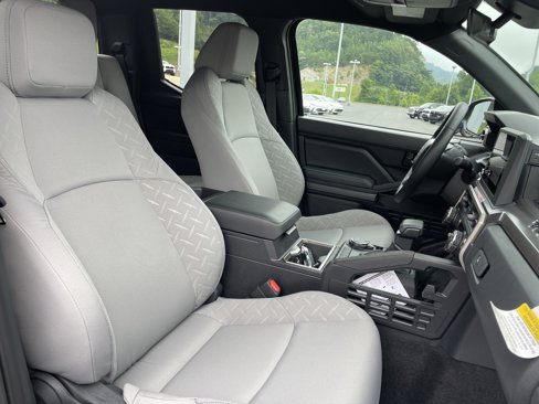 New 2025 Toyota Tacoma SR5 image 22