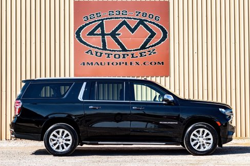 Used 2022 Chevrolet Suburban Premier image 2