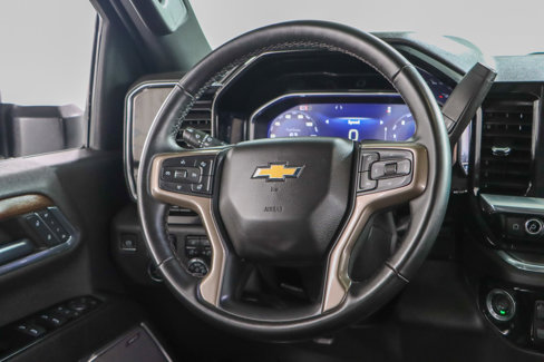 Used 2024 Chevrolet Silverado 2500 High Country image 13