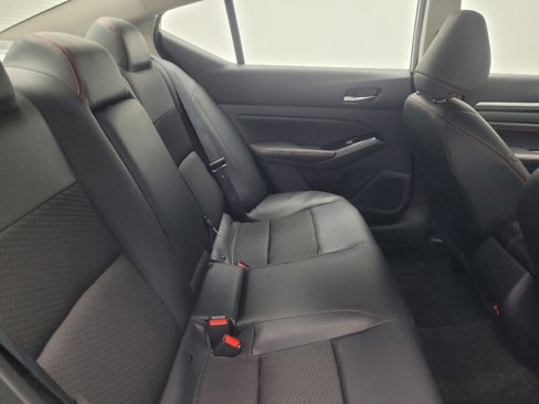 Used 2023 Nissan Altima 2.5 SR image 19