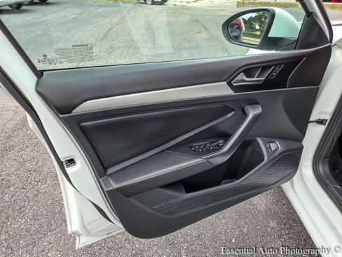 Used 2024 Volkswagen Jetta S image 24